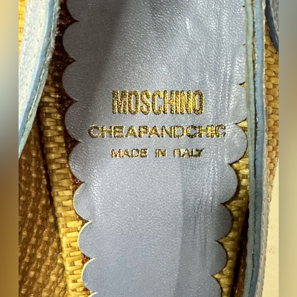 Vintage Moschino Cheap and Chic Baby Blue and Woven Straw Heels with Bow Sz 40 - Picture 2 of 12